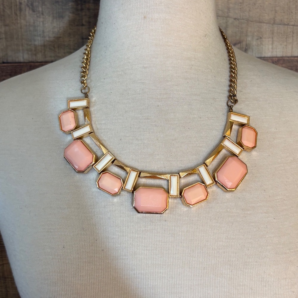 Peach Cream Geometric Resin Bib Statement Necklace Gold Tone Curb Chain